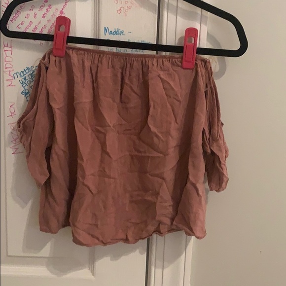 Pink off the shoulder top - Picture 2 of 2
